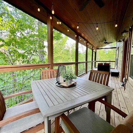 Tennessee Oasis Pool Cabin Βίλα Sevierville Εξωτερικό φωτογραφία