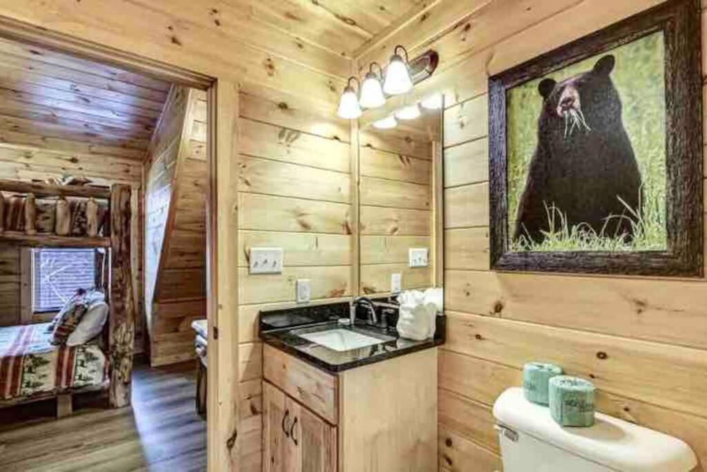 Tennessee Oasis Pool Cabin Βίλα Sevierville Εξωτερικό φωτογραφία