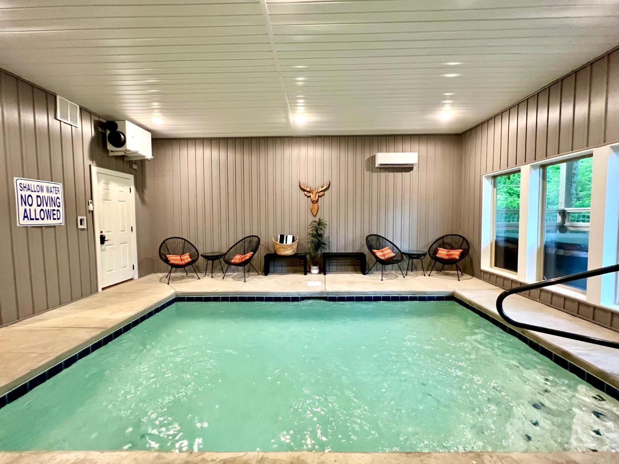 Tennessee Oasis Pool Cabin Βίλα Sevierville Εξωτερικό φωτογραφία