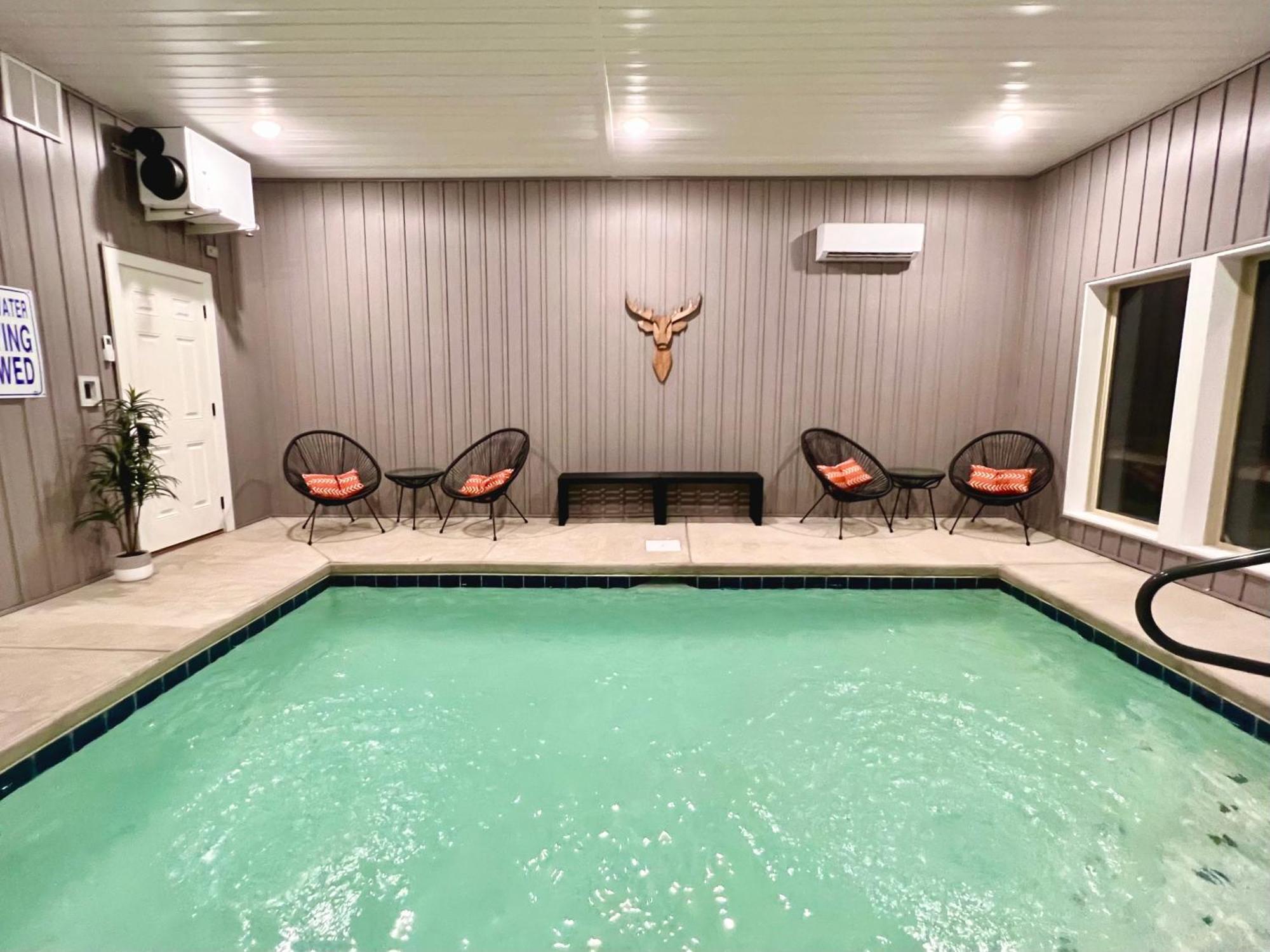 Tennessee Oasis Pool Cabin Βίλα Sevierville Εξωτερικό φωτογραφία