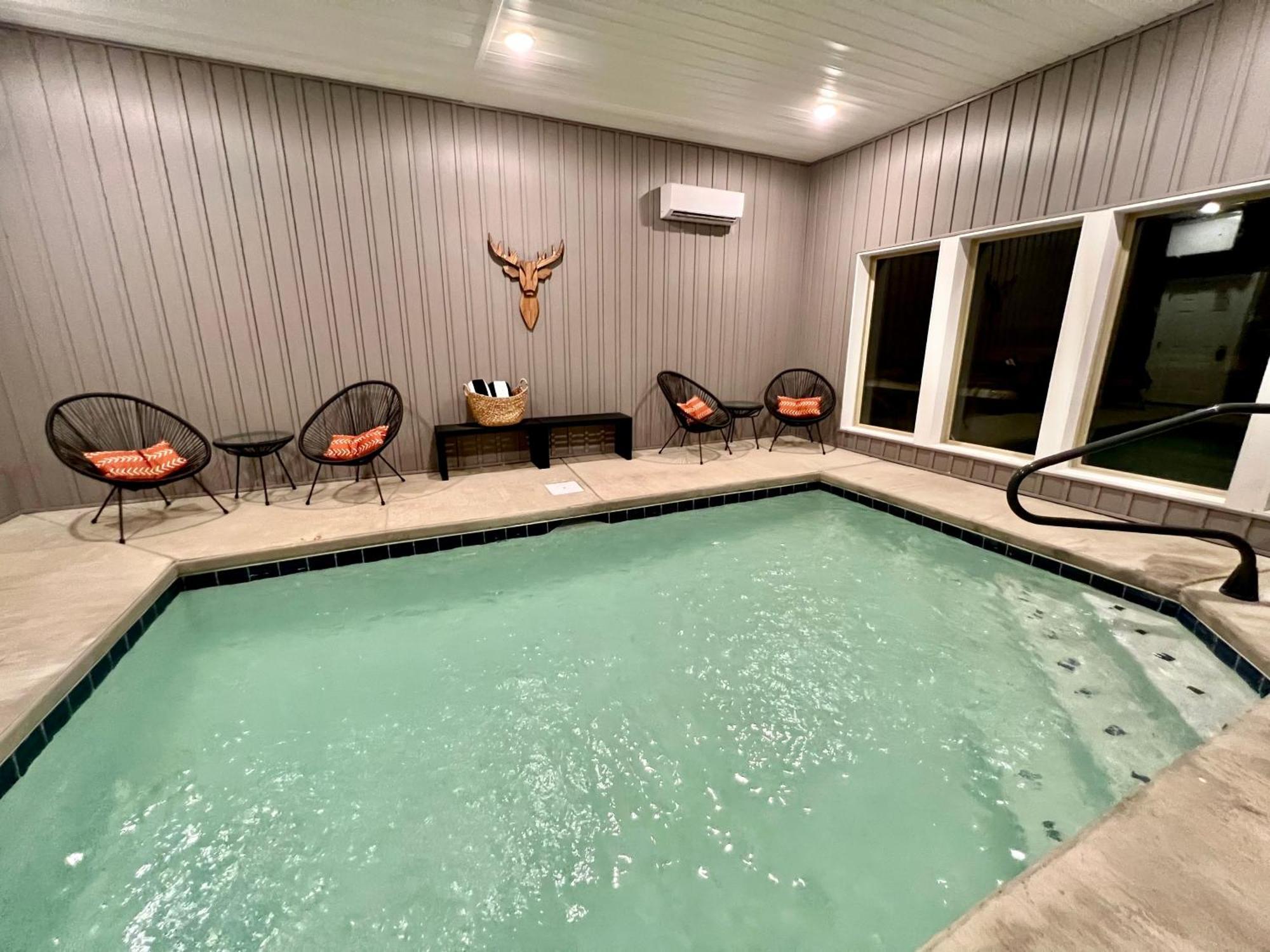 Tennessee Oasis Pool Cabin Βίλα Sevierville Εξωτερικό φωτογραφία